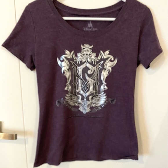 Disney Master Gracey Haunted Mansion Tshirt size L - Picture 1 of 4